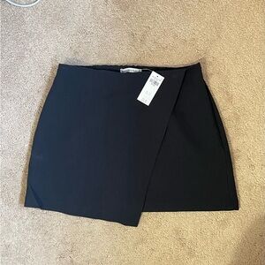 NWT The A&F Scarlett Wrap Mini Skort M Black